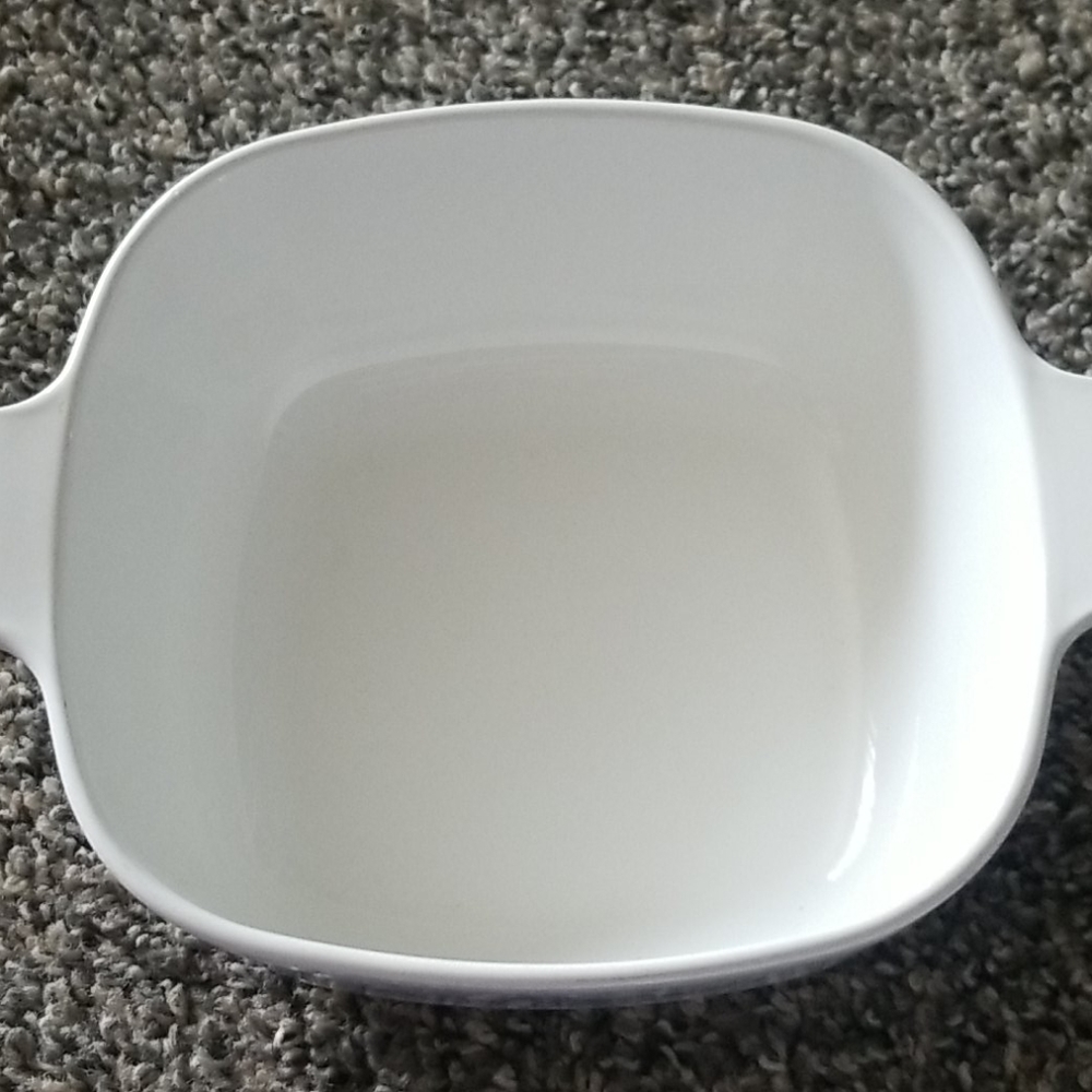 Corningware - Picture 2 of 3